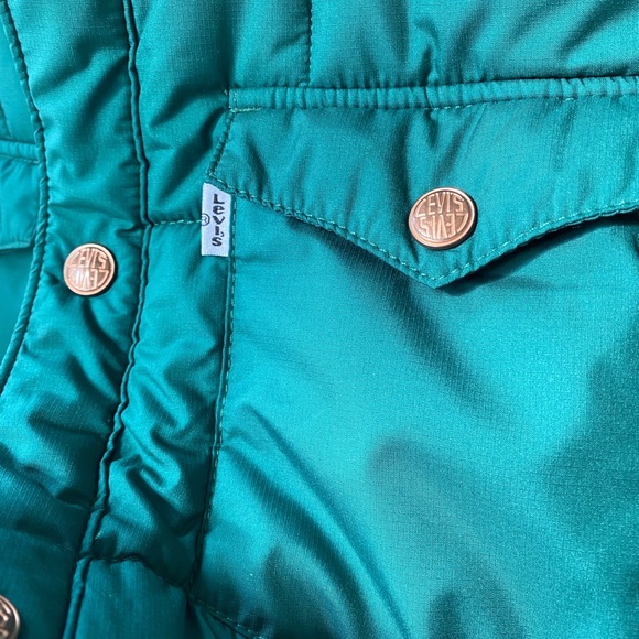 Levi’s Jacket - Picture 3 of 4